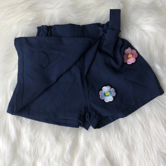 GIRL SKIRT SHORT SKORT NAVY BLUE WITH FLOWERS - Picture 3 of 3